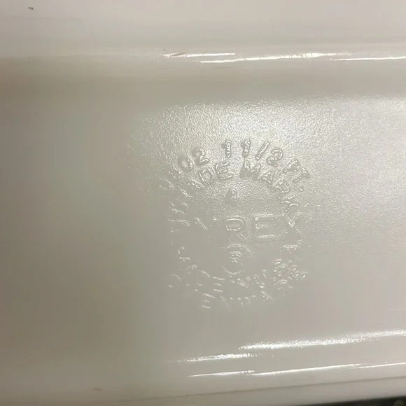 vintage Pyrex Early American brown white refrigerator storage dish 2 lids cats - Picture 7 of 7